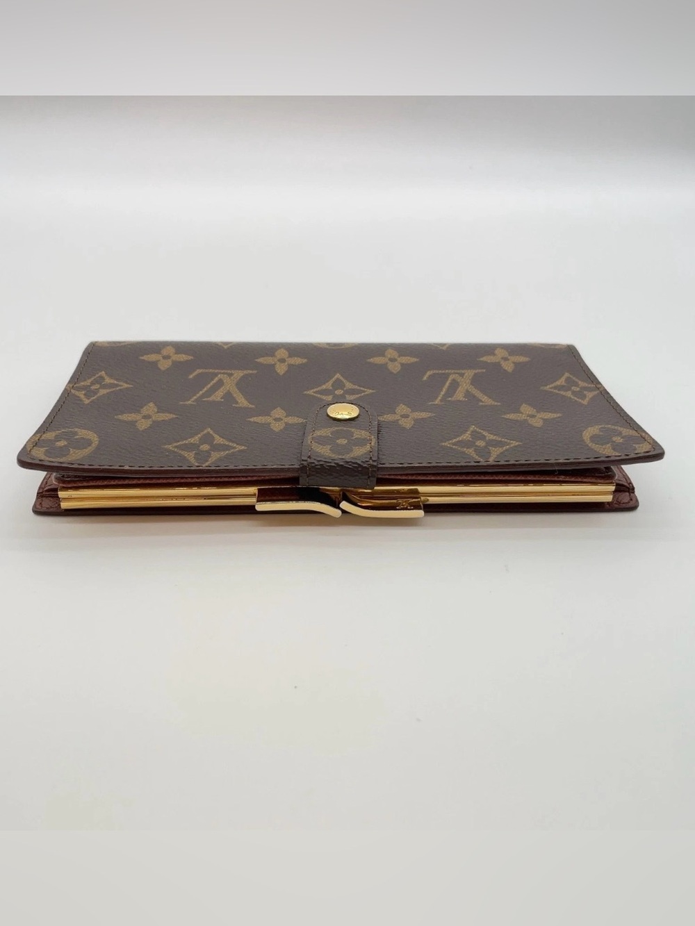 Auth Louis Vuitton Monogram
Continental Clutch Wallet